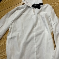 韓国風　シャツ　新品未使用　白