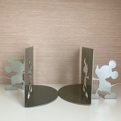 WDW Mickey Mouse bookend！激レア品！２個...