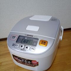 炊飯器　ZOJIRUSHI NL-DA10-WA ホワイト　1リットル