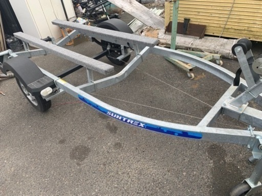 10ft免許不用艇、ほぼ新品軽トレーラー、2馬力エンジン エレキセット。