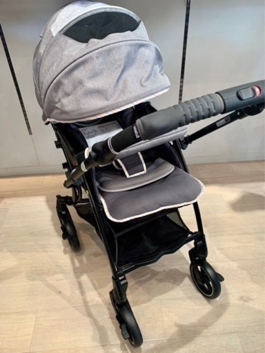■店頭引取限定■美品☆ピジョン　ベビーカー　ランフィリノン♪定価58300円　タイヤ新品