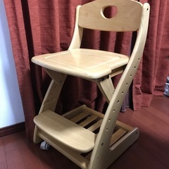 学習机用木製椅子差し上げます