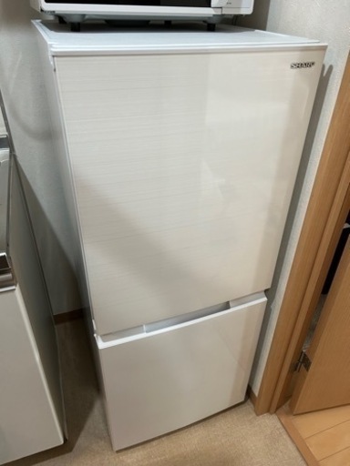 シャープ冷蔵庫　つけかえどっちもドア　152L  2021年製