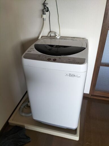 【商談成立。有難う御座いました】☆SHARP 全自動電気洗濯機 5.5kg☆