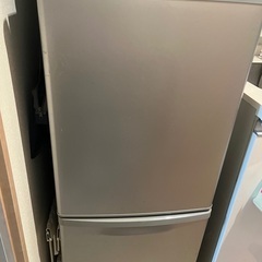 パナソニック冷蔵庫　NR-B141W 2008年製