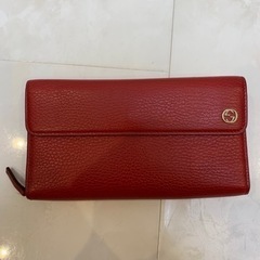 【値下げ】【美品】GUCCI グッチ 長財布 赤