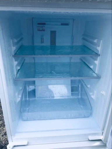 ✨2018年製✨ 1410番 シャープ✨冷凍冷蔵庫✨SJ-D14D-W‼️