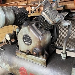 日立　エアーコンプレッサー　2.2kw