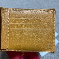GUCCI ミッキーマウス　財布　二つ折り