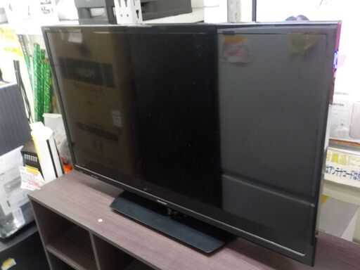 ID055496　３２型テレビ（２０１６年シャープ製）