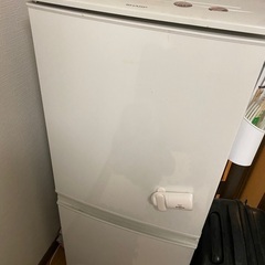 冷蔵庫 洗濯機など