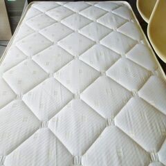 シングルベッド マットレス付き 幅100.5×奥行204×高さ65cm 木製フレーム 寝具 家具 ベット 苫小牧西店