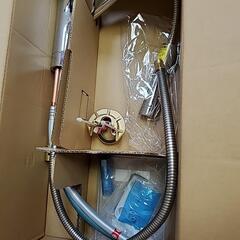 TOTOシングル混合水栓ハンドシャワータイプ