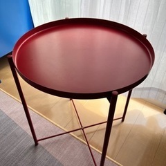 【美品】サイドテーブル　レッド　丸型　IKEA