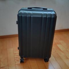【お取引中】スーツケース (中サイズ・ブラック)