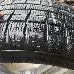 AQUA 15インチ4穴 ホイールスタッドレス4本セット
