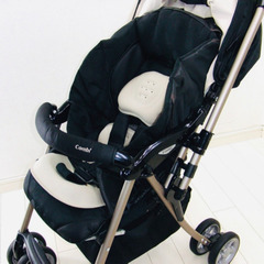 コンビ ベビーカー 美品　グランパセオ LZ-600 combi 1カ月～3歳 両対面式 大型幌 コンビ ベビーカー 美品 グランパセオ LZ-600 combi 1カ月～3歳 両対面