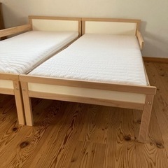 IKEA子ども用ベッド　※２つ同時に引き取って頂ける方に