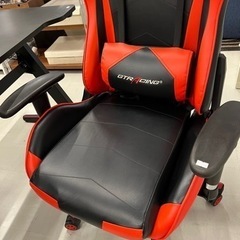 ゲーミングチェア　赤　GTRACING