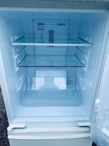 ✨2017年製✨1455番 シャープ✨冷凍冷蔵庫✨SJ-D14C-W‼️ - 冷蔵庫 