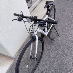 【購入済み】クロスバイク ホワイトSAKAMOTO air-on 2 