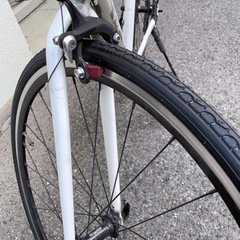 【購入済み】クロスバイク ホワイトSAKAMOTO air-on 2 