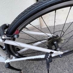 【購入済み】クロスバイク ホワイトSAKAMOTO air-on 2 