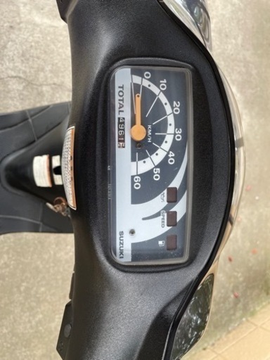 取り引き予定者決まりました]50ccスクーター スズキレッツ2 原付シート