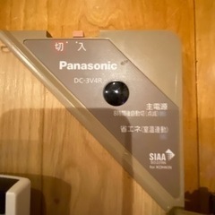 パナソニック ホットカーペット「かんたん床暖」（３畳相当） ＤＣ－３Ｖ４Ｒ－ＭＣ　（木目　ライトベージュ色）