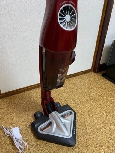 T-fal ティファール　コードレス掃除機