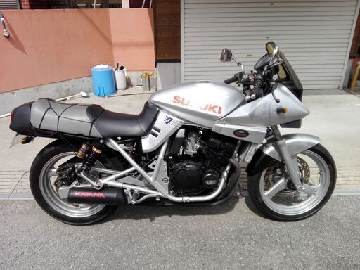 スズキ　ＧＳＸ２５０Ｓ　カタナ