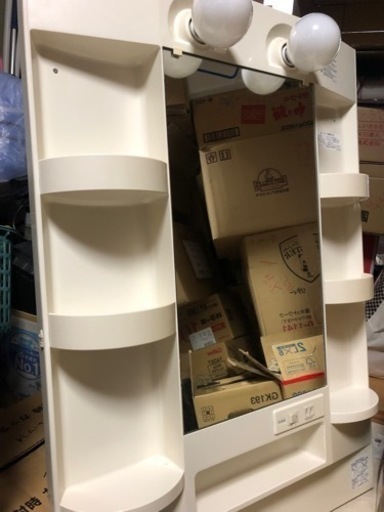 洗面ミラー　美品　プロヒィール必読