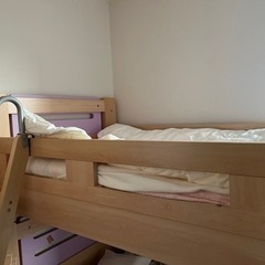 子供用二段ベッド