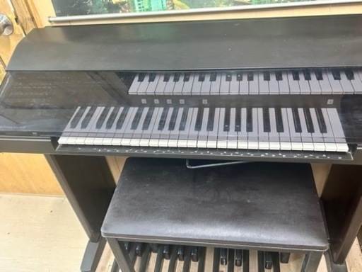 YAMAHA エレクトーン ピアノ教室で使用していました☆