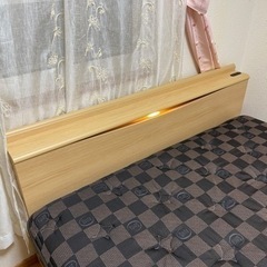 取りに来られる方限定ダブルベッド