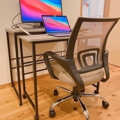 パソコンデスクと椅子【決定済み】