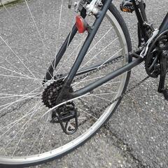 中古自転車２５０６ 前後タイヤ新品！　クロスバイク　プジョー　７００×３２C　３×７段ギヤ　アルミフレーム　ライトは付属していません。フレームサイズ４３０㎜　１６３㎝から