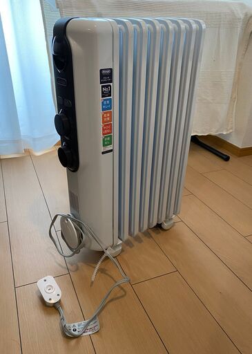 デロンギ RHJ35M0812-DG(ピュアホワイト＋ダークグレイ) アミカルドオイルヒーター 1200W