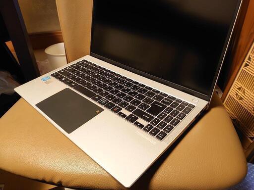 美品 ドスパラ ノートPC THIRDWAVE VF-AD5 4GBモデル | hanselygretel.cl