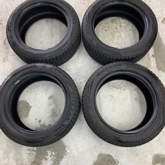 ブリヂストン BLIZZAK VRX2 235 50 18  4本