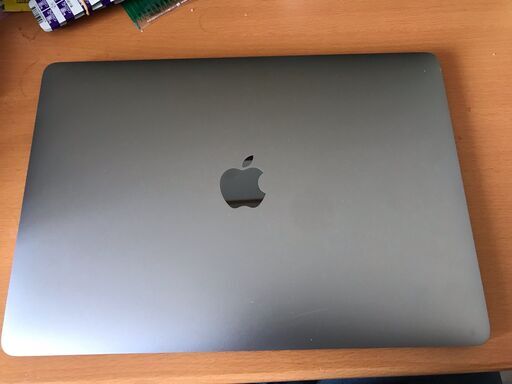 【最終値下げ】MacBook Pro MPXV2J/A 13インチ タッチバー（2018年5月購入）