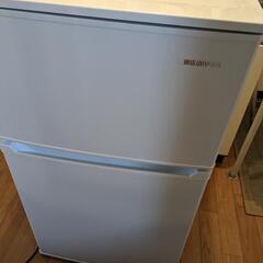 アイリスオーヤマ　冷凍冷蔵庫　IRSD-9B