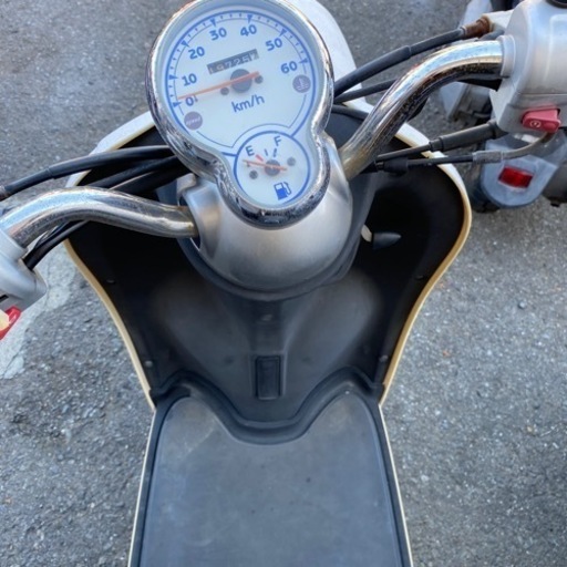 YAMAHA ビーノ　4サイクル　原付　メットインスクーターバイク　オートバイ 原付レビュー】ヤマハ「ビーノ」通勤インプレ｜可愛くて機能的な50cc