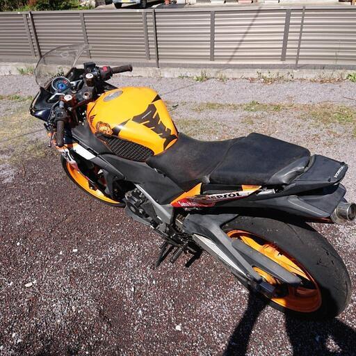 CBR250R サーキット専用 (書類、保安部品ナシ❗)