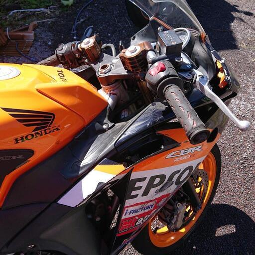 CBR250R サーキット専用 (書類、保安部品ナシ❗)