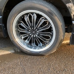 ハイエース200系18インチ