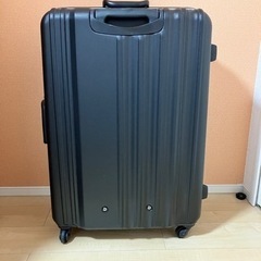【ネット決済】ほぼ未使用　スーツケース　コロコロ