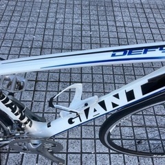 ジャイアント】DEFY 美品❗️オススメロードバイク❗️チェーン新品 