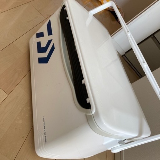 クーラーボックス　30L