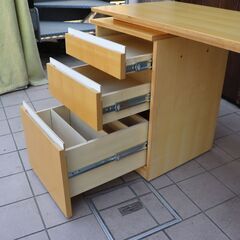 Hanaさま専用アクタス/VARIOヴァリオデスク 新入荷情報】スマートで拡張性のあるデスク！ACTUS(アクタス)のVARIO